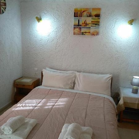 Villas Irene 8 Family Apartments Goúrnes Екстериор снимка